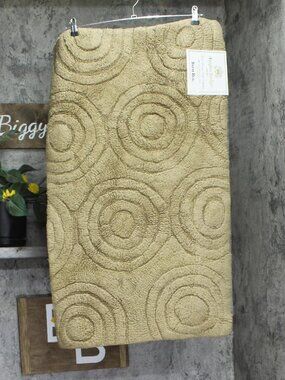 NWT Knightsbridge 100% Plush Cotton Circles Bath Rug Mat Stone Brown 21x34